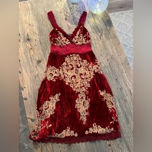 NWT-Hale Bob Velvet, Lace & Beaded Stunning Dress